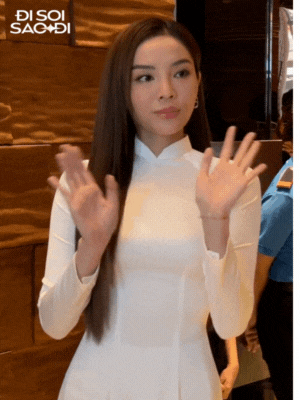 Thảm đỏ Sao Nhập Ngũ 2025: Hoà Minzy - Chi Pu - Kỳ Duyên đọ visual cực nét, 1 mỹ nhân lộ nhan sắc khác lạ- Ảnh 2.