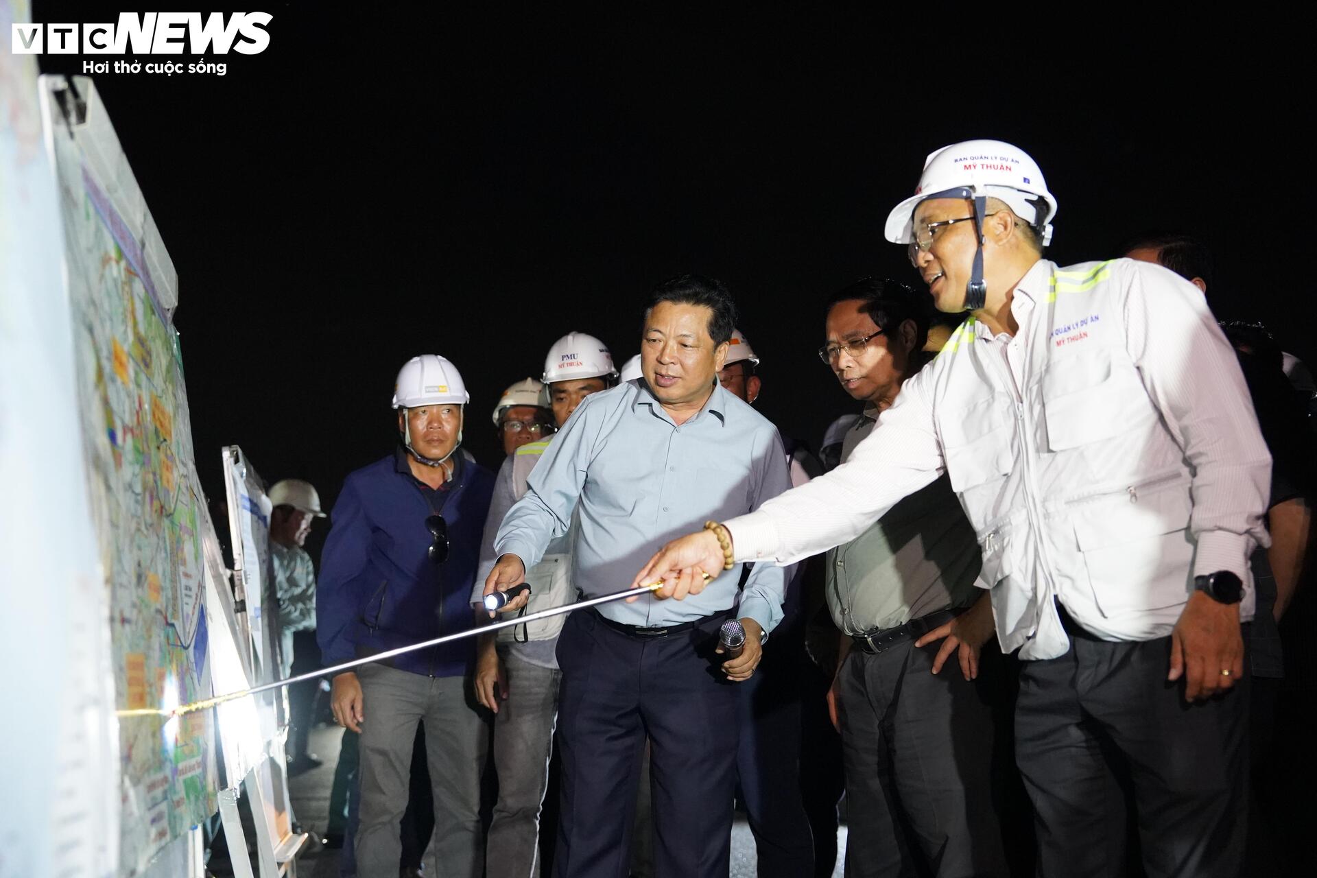 Thủ tướng kiểm tra loạt dự án trọng điểm quốc gia tại phía Nam- Ảnh 6.