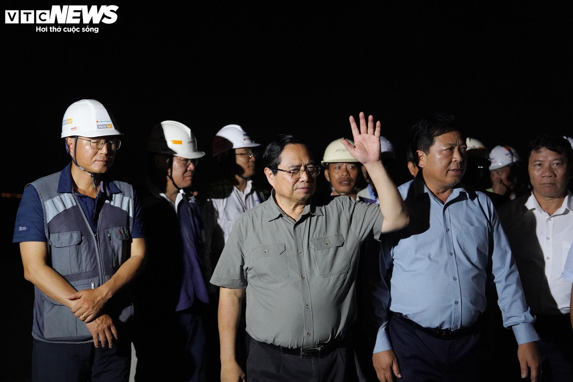 Thủ tướng kiểm tra loạt dự án trọng điểm quốc gia tại phía Nam- Ảnh 9.