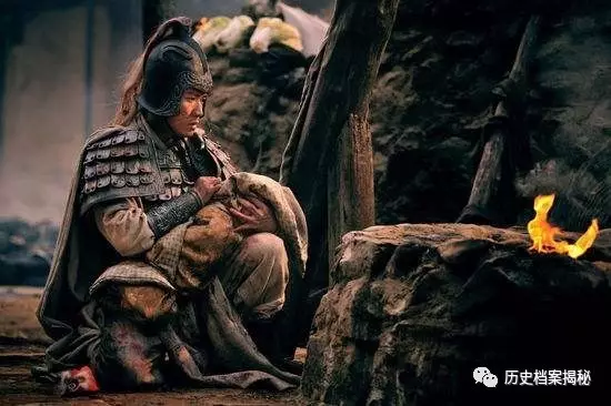 Triệu Vân và Hứa Chử đều được biết đến là mãnh tướng hộ chủ cho Lưu Bị và Tào Tháo: Ai là người mạnh hơn?- Ảnh 4.