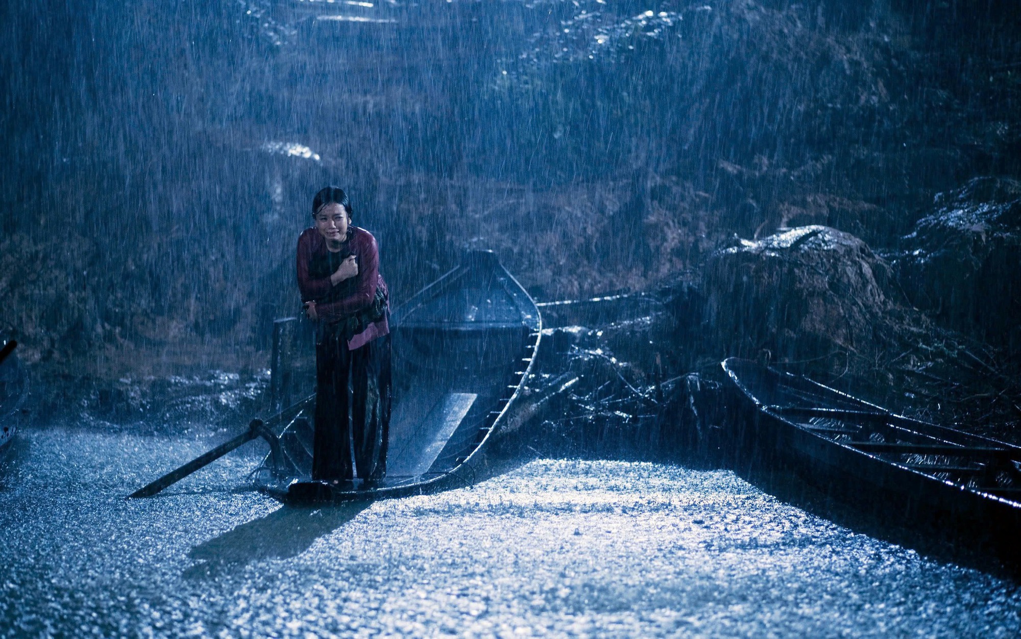 Phim Việt có độ hot tăng 194% được tung hô khắp MXH, netizen nức nở Phim Việt có độ hot tăng 194% được tung hô khắp MXH, netizen nức nở