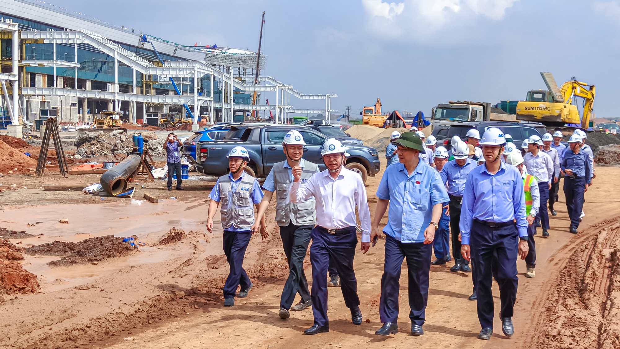 'Thần tốc' thi công, đường băng sân bay 16 tỷ USD về đích sớm, sẵn sàng đưa Việt Nam vào kỷ nguyên mới- Ảnh 3.