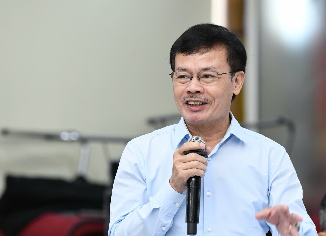 Lý do nhiều vùng chăn nuôi bò sữa trên bờ vực phá sản- Ảnh 1. Lý do nhiều vùng chăn nuôi bò sữa trên bờ vực phá sản- Ảnh 1.