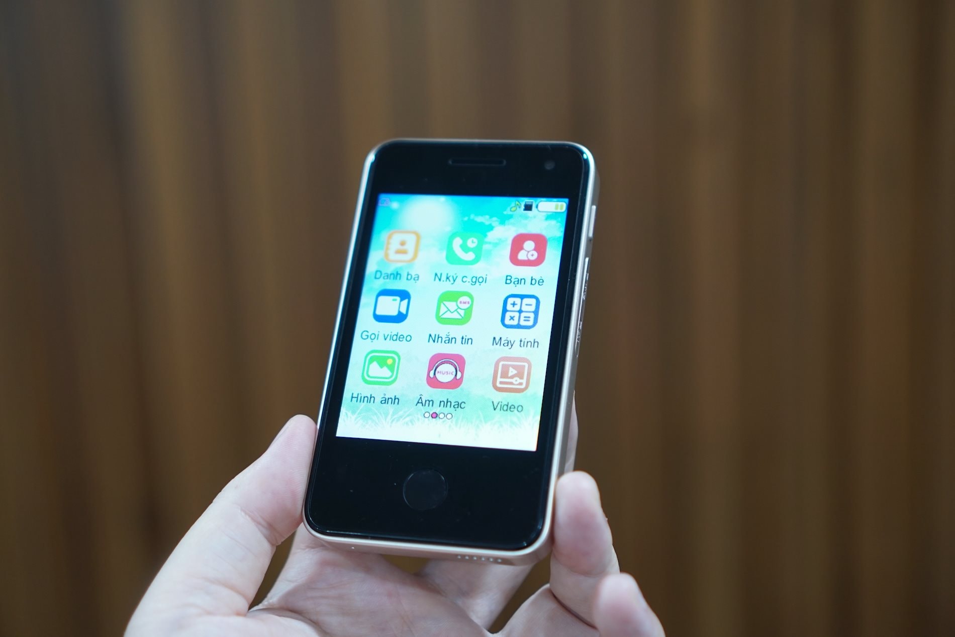 Mẫu smartphone cho trẻ em giá 1,5 triệu – nói không với TikTok, YouTube nhưng vẫn đảm bảo kết nối với phụ huynh- Ảnh 5.