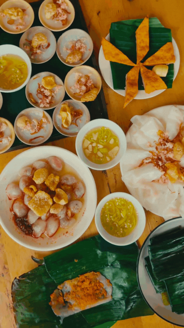 Quán bánh bèo - bánh nậm - bánh lọc 30 năm tuổi chuẩn vị Huế: Du khách thấy là thèm, người xa quê bỗng nhớ quê da diết!- Ảnh 13.