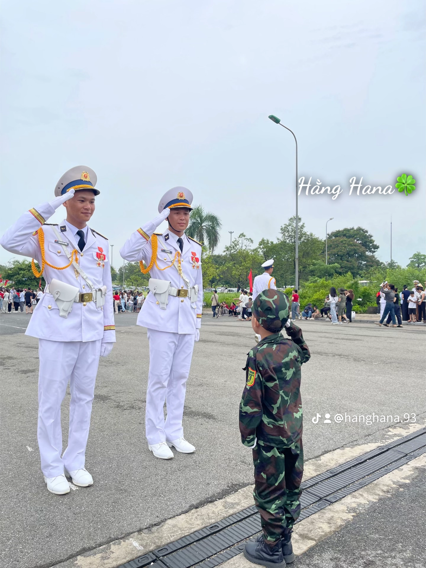 "Chiến sĩ nhí" 6 tuổi làm rạng danh khối nghỉ hè: Mùa hè ý nghĩa trong màu áo lính, được tập luyện cùng các chiến sĩ A80- Ảnh 17.