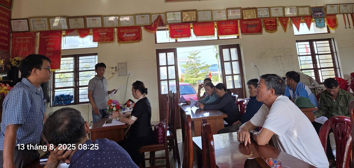 Quảng Trị: Cầu nghìn tỉ sắp hoàn thành, đường 2 đầu cầu chưa xong giải phóng mặt bằng- Ảnh 2.
