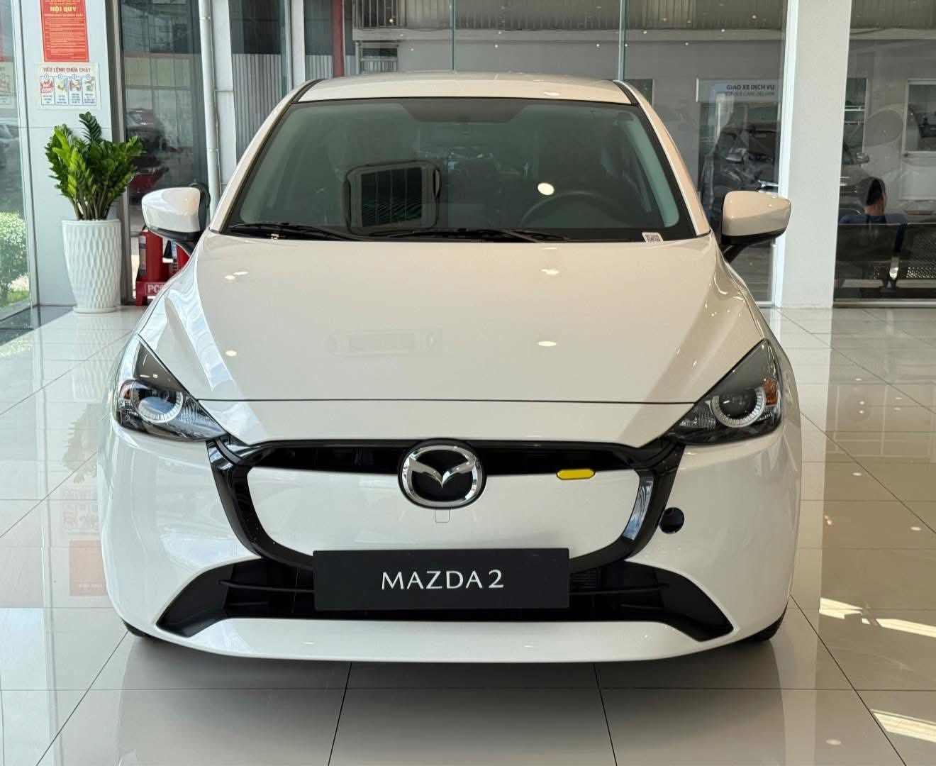 Mazda2 giảm giá tới 42 triệu đồng, giá thực tế lấn cả 'sân' của Hyundai i10, Kia Morning- Ảnh 2.