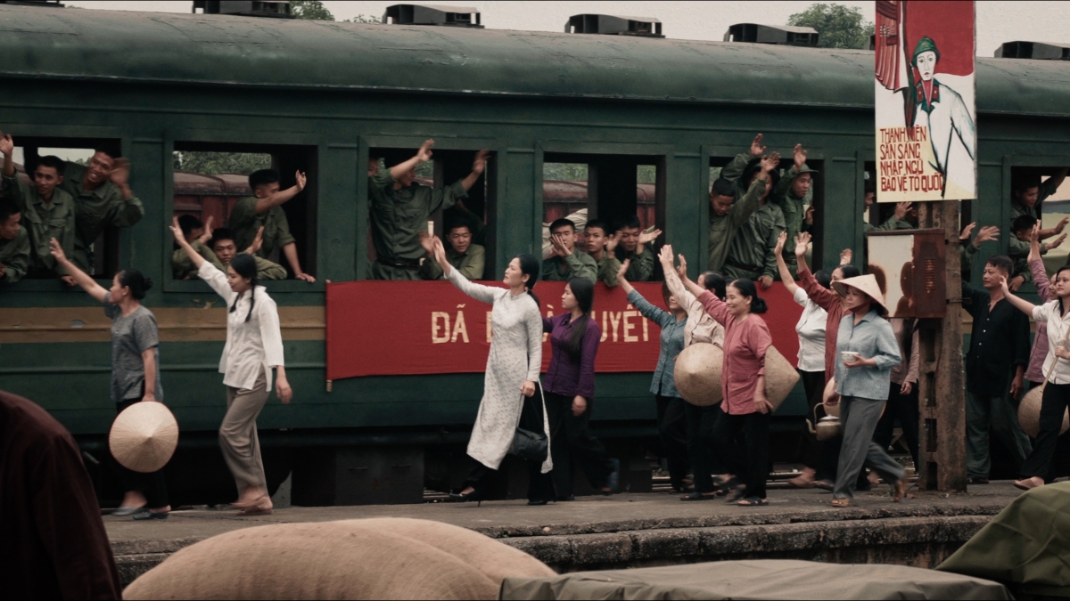 Phim Việt có độ hot tăng 194% được tung hô khắp MXH, netizen nức nở Phim Việt có độ hot tăng 194% được tung hô khắp MXH, netizen nức nở