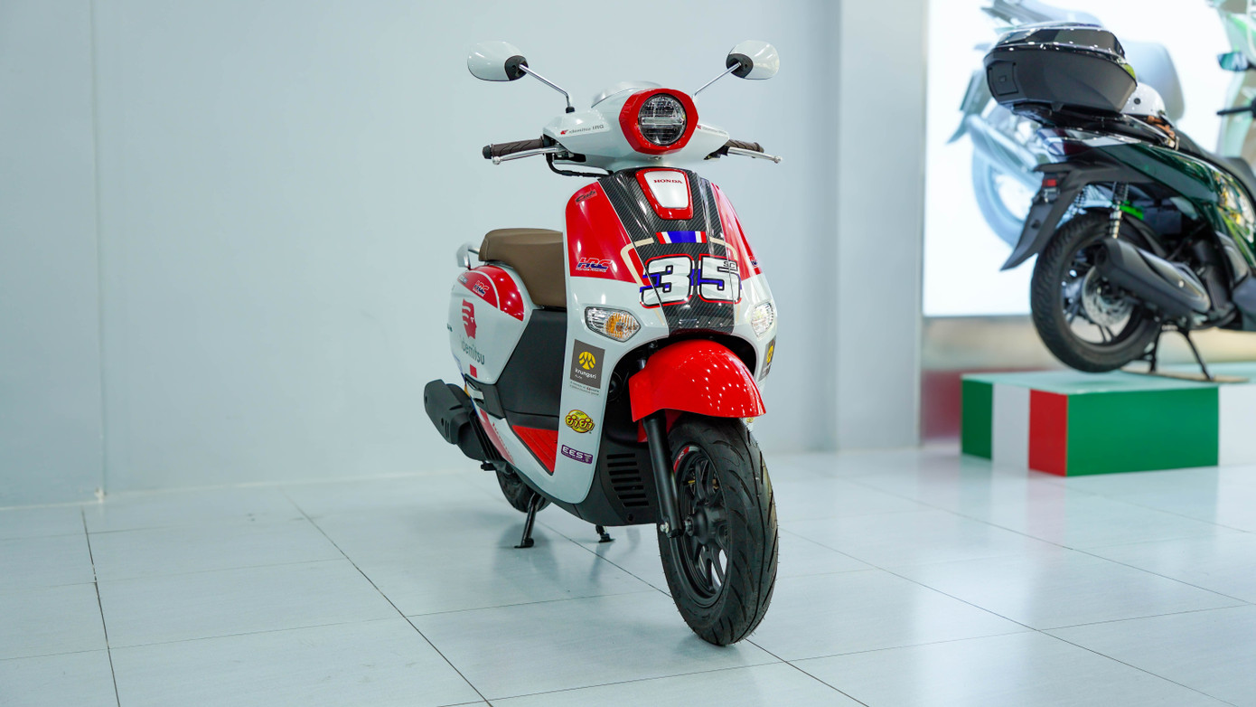 Honda Giorno+ SC35 ThaiGP bản giới hạn đầu tiên về Việt Nam- Ảnh 1.