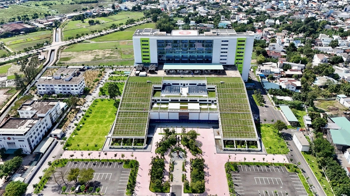 Từ 2025, hàng triệu người dân TP.HCM vui mừng khi 3 bệnh viện cửa ngõ được “thay áo mới”: Kinh phí đầu tư gần 10.000 tỷ đồng, có nơi xây cả “bãi đáp” trực thăng cấp cứu- Ảnh 3.