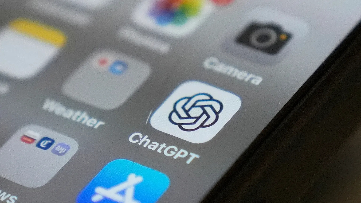 Người dùng ChatGPT đón tin vui- Ảnh 1. Người dùng ChatGPT đón tin vui- Ảnh 1.