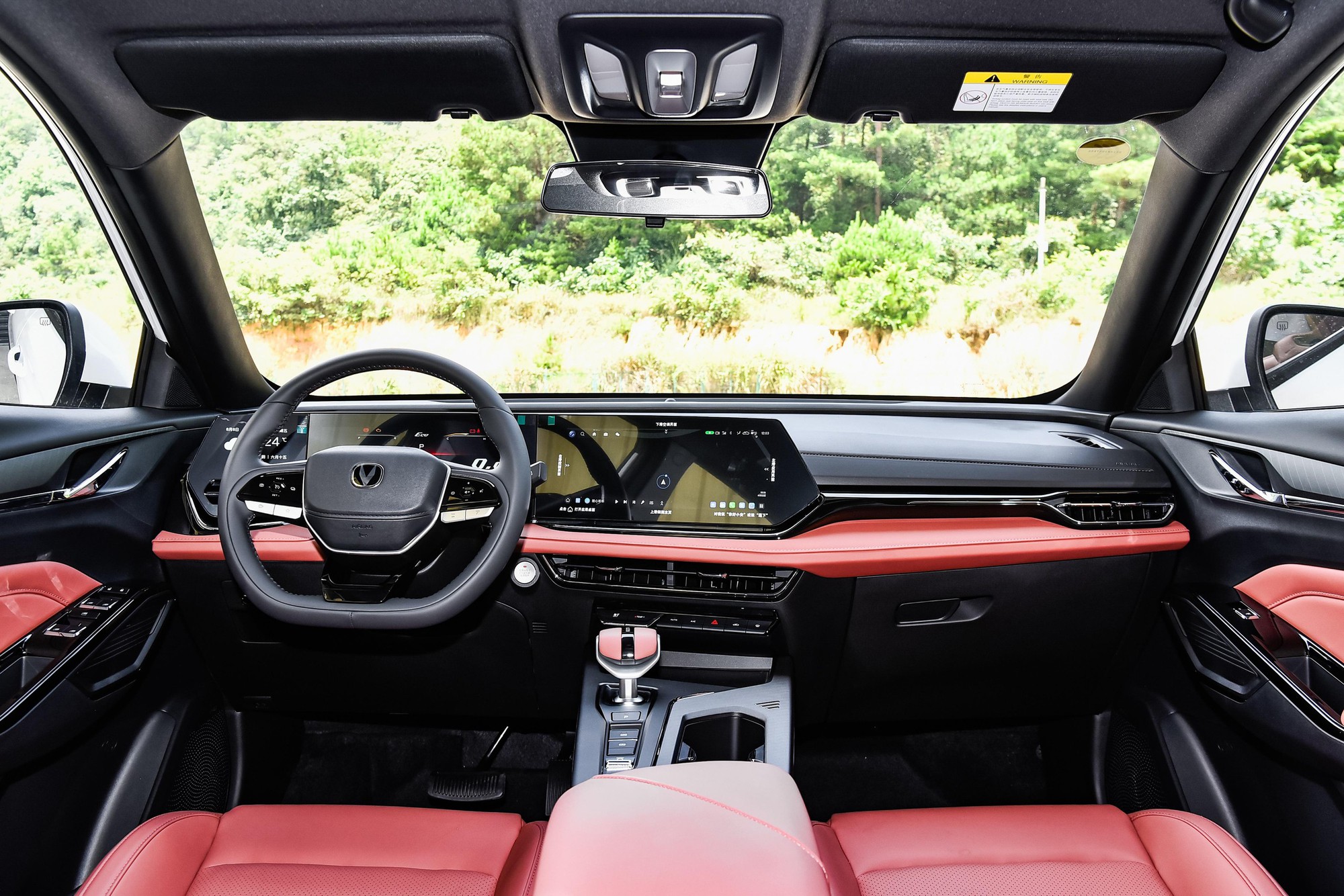 'Ông trùm' xe tải tại Việt Nam trình làng mẫu SUV ngang cỡ Mazda CX-5: ngoại hình thể thao, giá rẻ hơn cả Kia Morning- Ảnh 4.