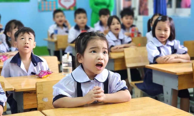 Đọc xong chia sẻ loạt BÍ QUYẾT khi con vào lớp 1 của bà mẹ Hà Nội, phụ huynh thốt lên: “Ước gì biết sớm hơn”- Ảnh 1.