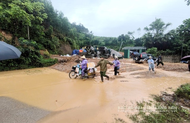 Ngày mai, miền Bắc mưa to đến rất to, 2 tỉnh này đặc biệt chú ý- Ảnh 1.