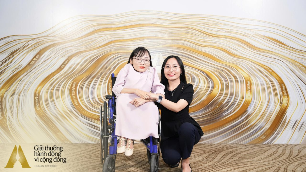 Cô giáo 15 kg của lớp học “5 không”: “Tôi muốn sống một cuộc đời thực sự ý nghĩa”- Ảnh 5.