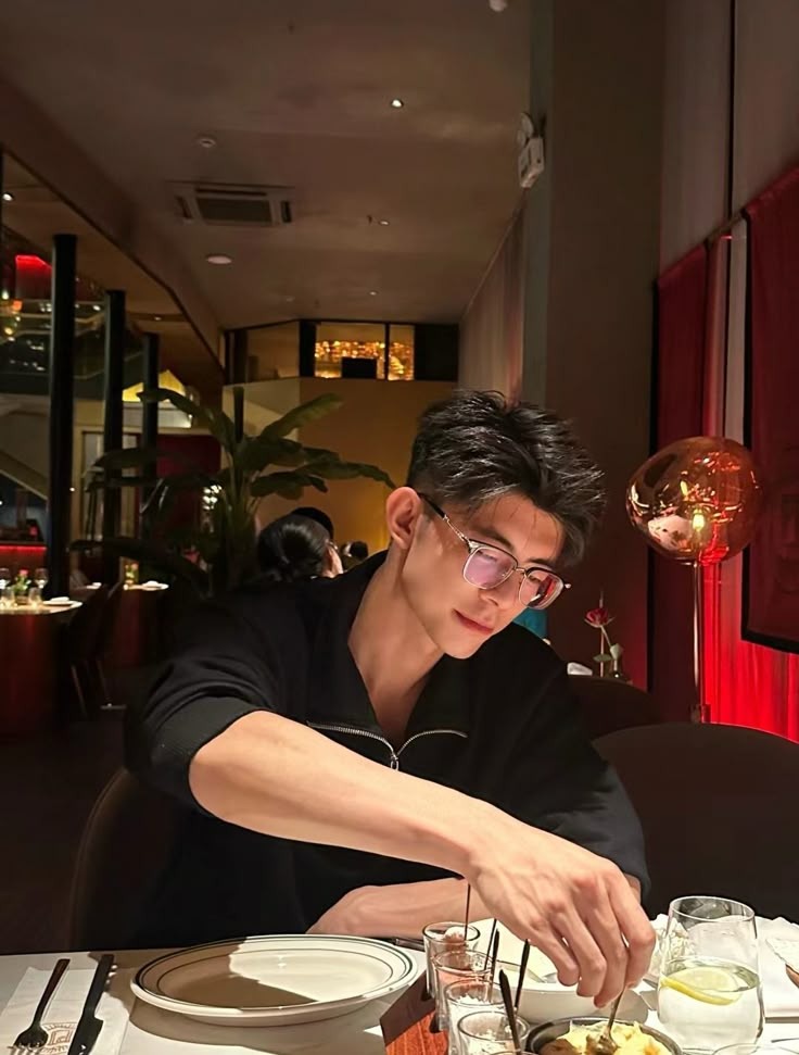 5 tình huống phơi bày rõ nhất EQ của một người đàn ông: Tương lai bạn sướng hay khổ là ở khúc này!- Ảnh 2.