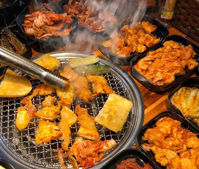 Trải nghiệm 'tinh túy' Hà Nội trong 1 ngày: Lịch trình gợi ý giúp bạn check-in đủ điểm hot dịp lễ A80- Ảnh 9. Trải nghiệm 'tinh túy' Hà Nội trong 1 ngày: Lịch trình gợi ý giúp bạn check-in đủ điểm hot dịp lễ A80- Ảnh 9.