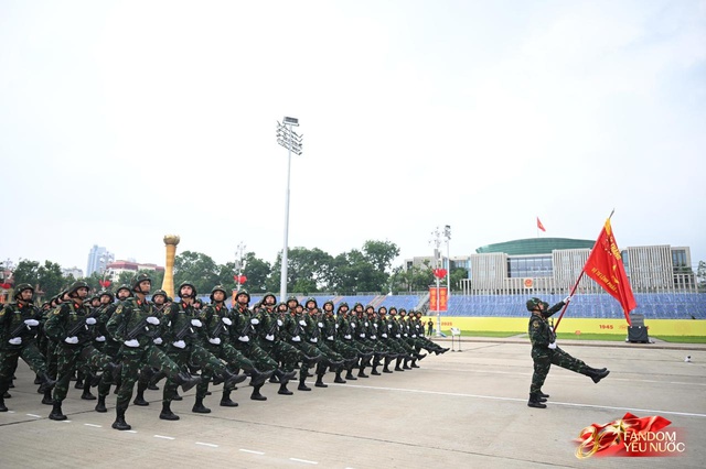 Tổng hợp luyện diễu binh diễu hành lần 1: Tất cả đã sẵn sàng!- Ảnh 41. Tổng hợp luyện diễu binh diễu hành lần 1: Tất cả đã sẵn sàng!- Ảnh 41.