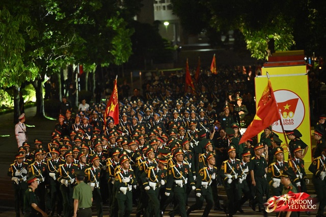 Tổng hợp luyện diễu binh diễu hành lần 1: Tất cả đã sẵn sàng!- Ảnh 2. Tổng hợp luyện diễu binh diễu hành lần 1: Tất cả đã sẵn sàng!- Ảnh 2.