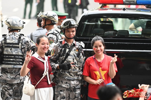 Tổng hợp luyện diễu binh diễu hành lần 1: Tất cả đã sẵn sàng!- Ảnh 15. Tổng hợp luyện diễu binh diễu hành lần 1: Tất cả đã sẵn sàng!- Ảnh 15.