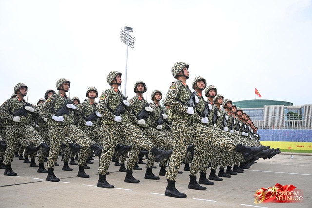 Tổng hợp luyện diễu binh diễu hành lần 1: Tất cả đã sẵn sàng!- Ảnh 45. Tổng hợp luyện diễu binh diễu hành lần 1: Tất cả đã sẵn sàng!- Ảnh 45.
