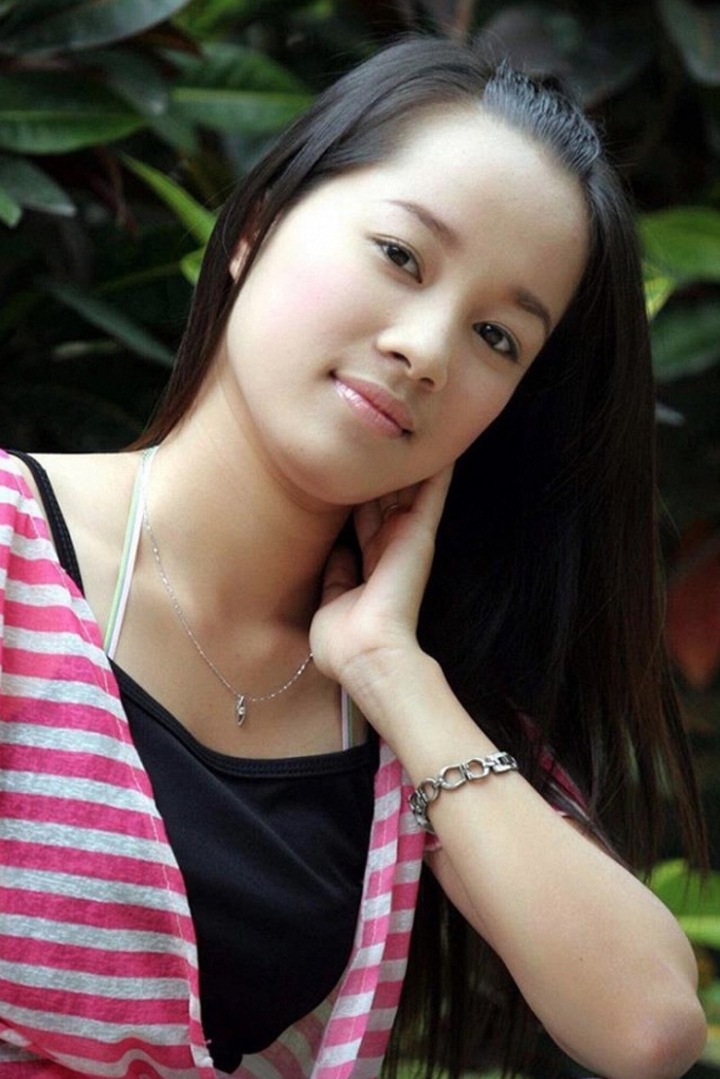 Nữ chính 'Nhật ký Vàng Anh' giờ là Đại úy công an, kín tiếng đời tư ở tuổi 40- Ảnh 1. Nữ chính 'Nhật ký Vàng Anh' giờ là Đại úy công an, kín tiếng đời tư ở tuổi 40- Ảnh 1.