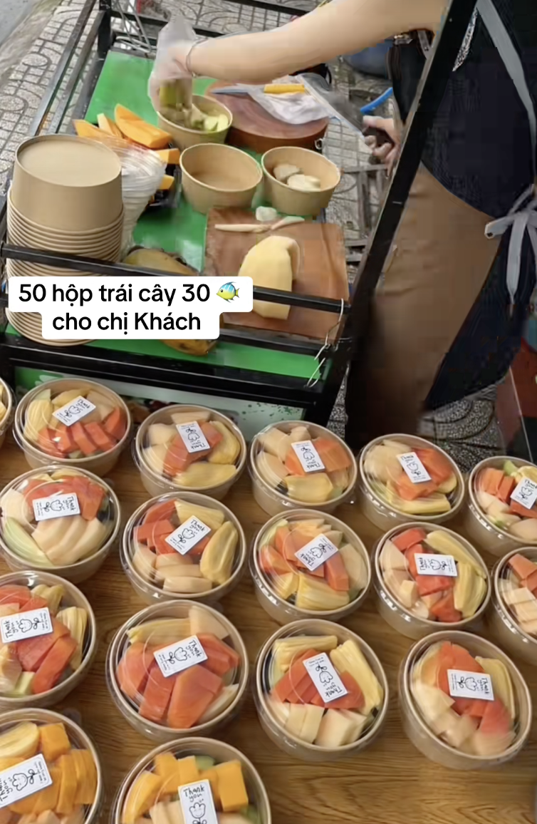 Kiếm 3 triệu/ ngày từ bán hoa quả cắt sẵn: Không cần bằng cấp, làm việc tại nhà, giờ giấc tự do... có thật không vậy?- Ảnh 2.