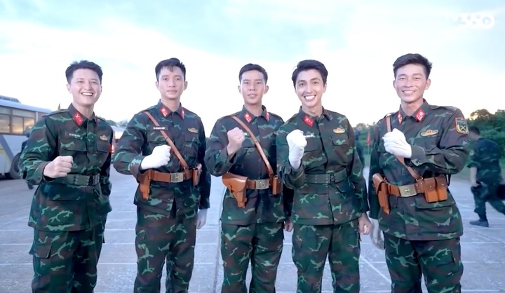 Phản ứng của Thượng úy Lê Hoàng Hiệp khi được nhận xét 'hiền lành, ít nói'- Ảnh 2.