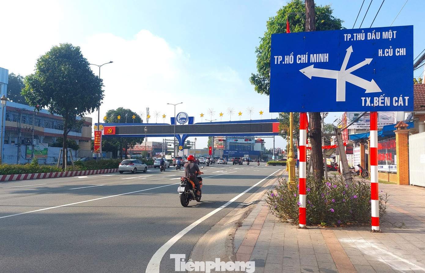 Cận cảnh vị trí đầu tiên trên quốc lộ 13 được chọn làm hầm chui nghìn tỉ- Ảnh 12. Cận cảnh vị trí đầu tiên trên quốc lộ 13 được chọn làm hầm chui nghìn tỉ- Ảnh 12.