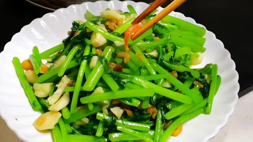 6 loại rau mùa thu không cần phun thuốc trừ sâu, vừa ngon vừa an toàn cho sức khỏe- Ảnh 1. 6 loại rau mùa thu không cần phun thuốc trừ sâu, vừa ngon vừa an toàn cho sức khỏe- Ảnh 1.