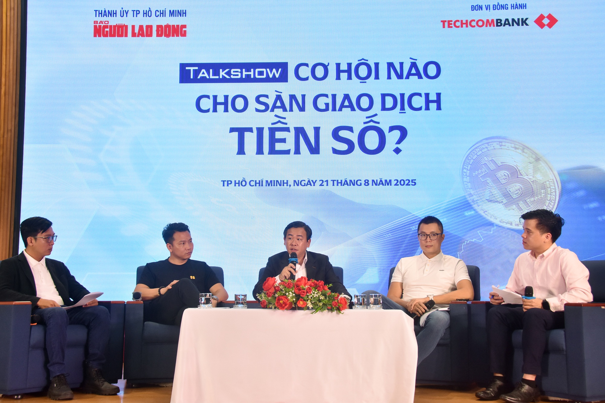 Sàn giao dịch tiền số: Chậm là cơ hội trôi qua- Ảnh 1. Sàn giao dịch tiền số: Chậm là cơ hội trôi qua- Ảnh 1.