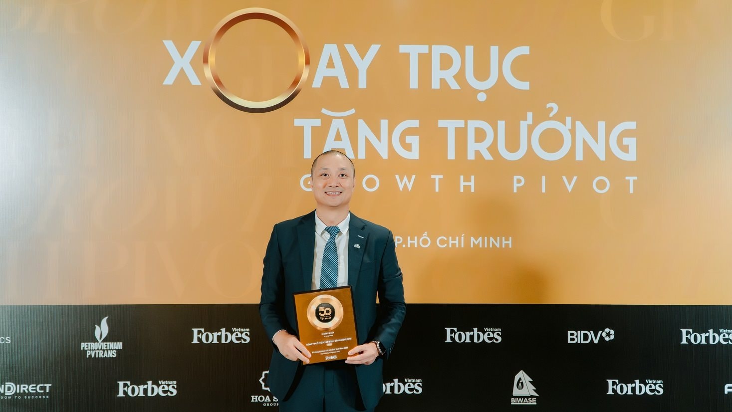 CMC hai năm liên tiếp lọt Top 50 Forbes- Ảnh 2. CMC hai năm liên tiếp lọt Top 50 Forbes- Ảnh 2.