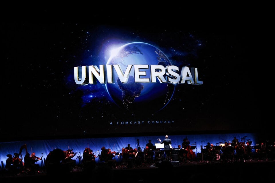 Universal gửi "tối hậu thư" tới ngành công nghệ: nếu sử dụng phim của chúng tôi để huấn luyện AI, bạn sẽ bị kiện- Ảnh 1. Universal gửi "tối hậu thư" tới ngành công nghệ: nếu sử dụng phim của chúng tôi để huấn luyện AI, bạn sẽ bị kiện- Ảnh 1.
