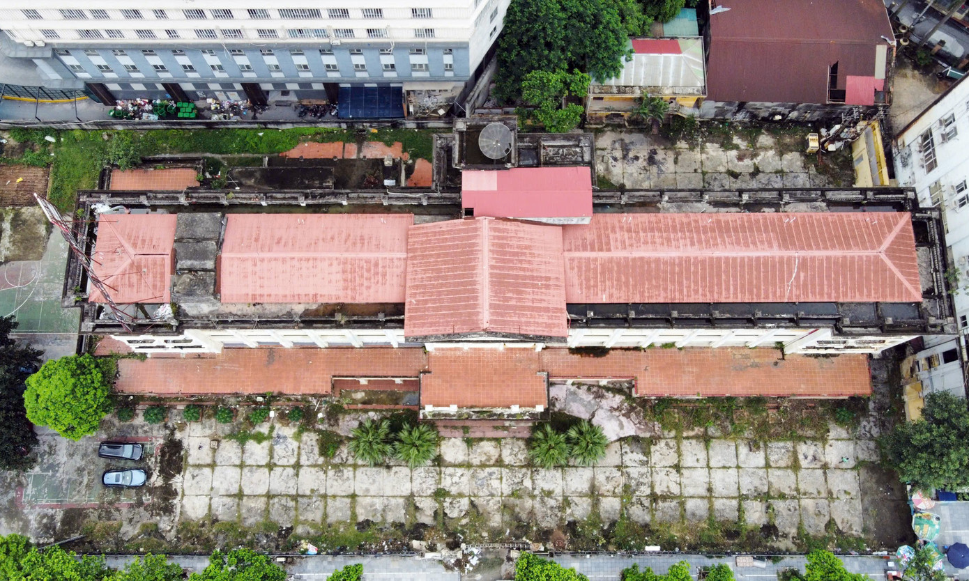 Khách sạn bỏ hoang trên 'đất vàng' Hà Nội sắp phá dỡ để xây cao ốc nghìn tỷ- Ảnh 9. Khách sạn bỏ hoang trên 'đất vàng' Hà Nội sắp phá dỡ để xây cao ốc nghìn tỷ- Ảnh 9.