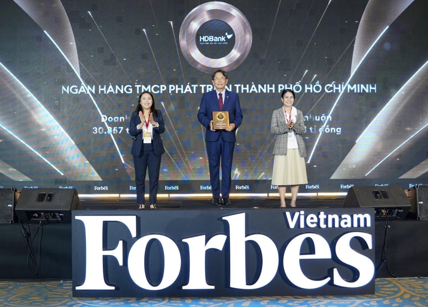 HDBank vào Top 50 doanh nghiệp niêm yết tiêu biểu nhất 2025- Ảnh 1.