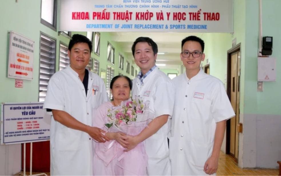 Á quân Olympia từng mất ngôi vô địch vì sự cố hy hữu, 20 năm sau là bác sĩ phẫu thuật hàng đầu- Ảnh 7.