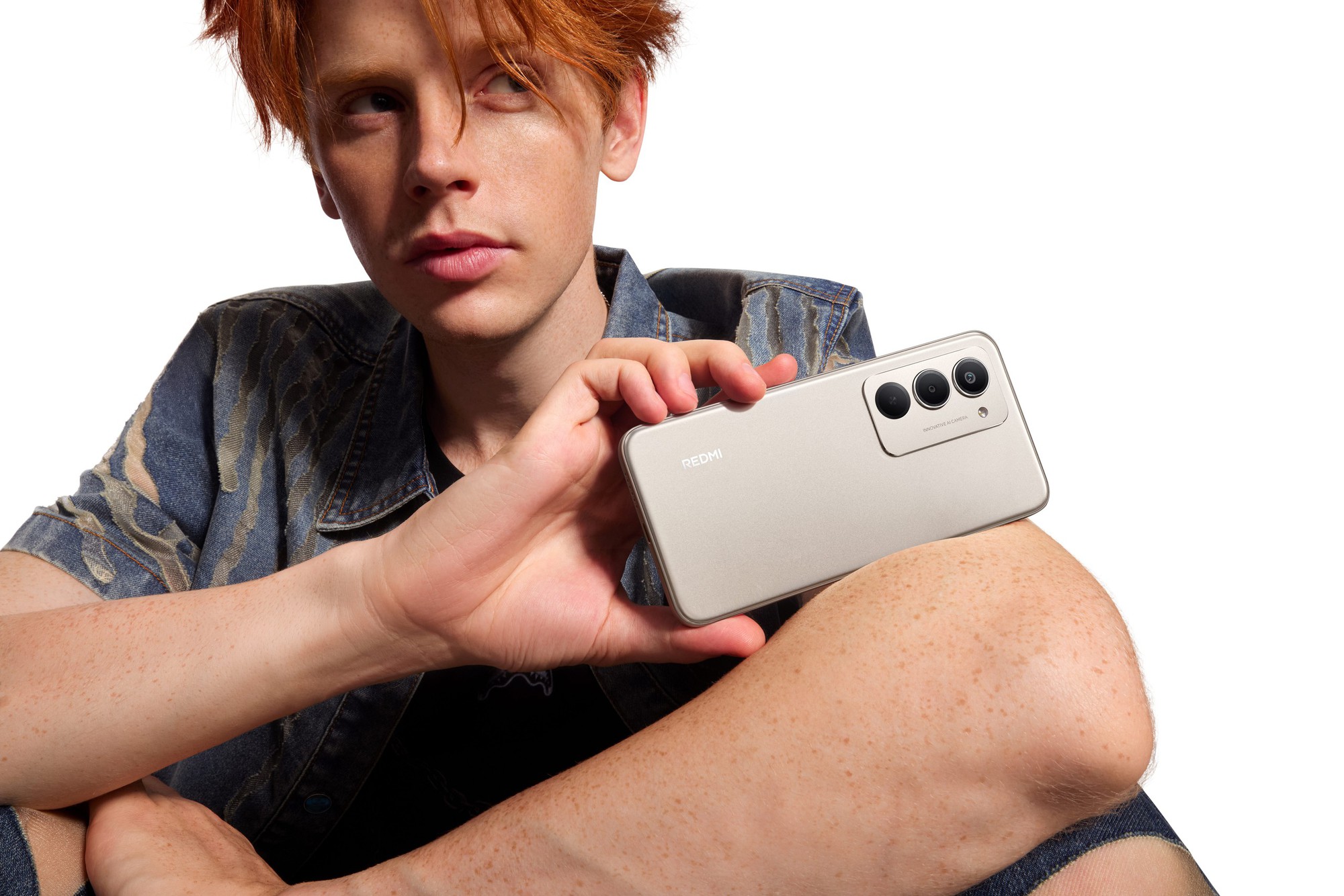 Xiaomi vừa cho ra mắt smartphone mới tại Việt Nam: giá dưới 5 triệu, dùng 'siêu pin' 7.000 mAh, trang bị không thiếu thứ gì- Ảnh 5. Xiaomi vừa cho ra mắt smartphone mới tại Việt Nam: giá dưới 5 triệu, dùng 'siêu pin' 7.000 mAh, trang bị không thiếu thứ gì- Ảnh 5.
