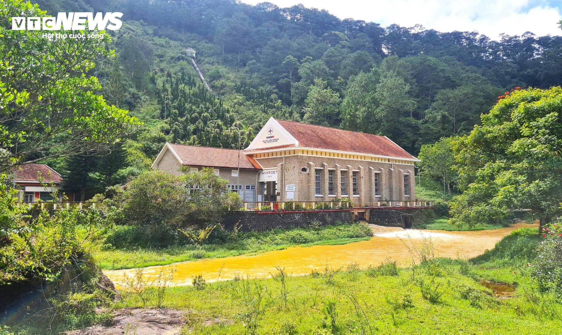 Ngắm thủy điện cổ nhất Việt Nam, nơi giới trẻ đua nhau check-in ở Đà Lạt- Ảnh 3.