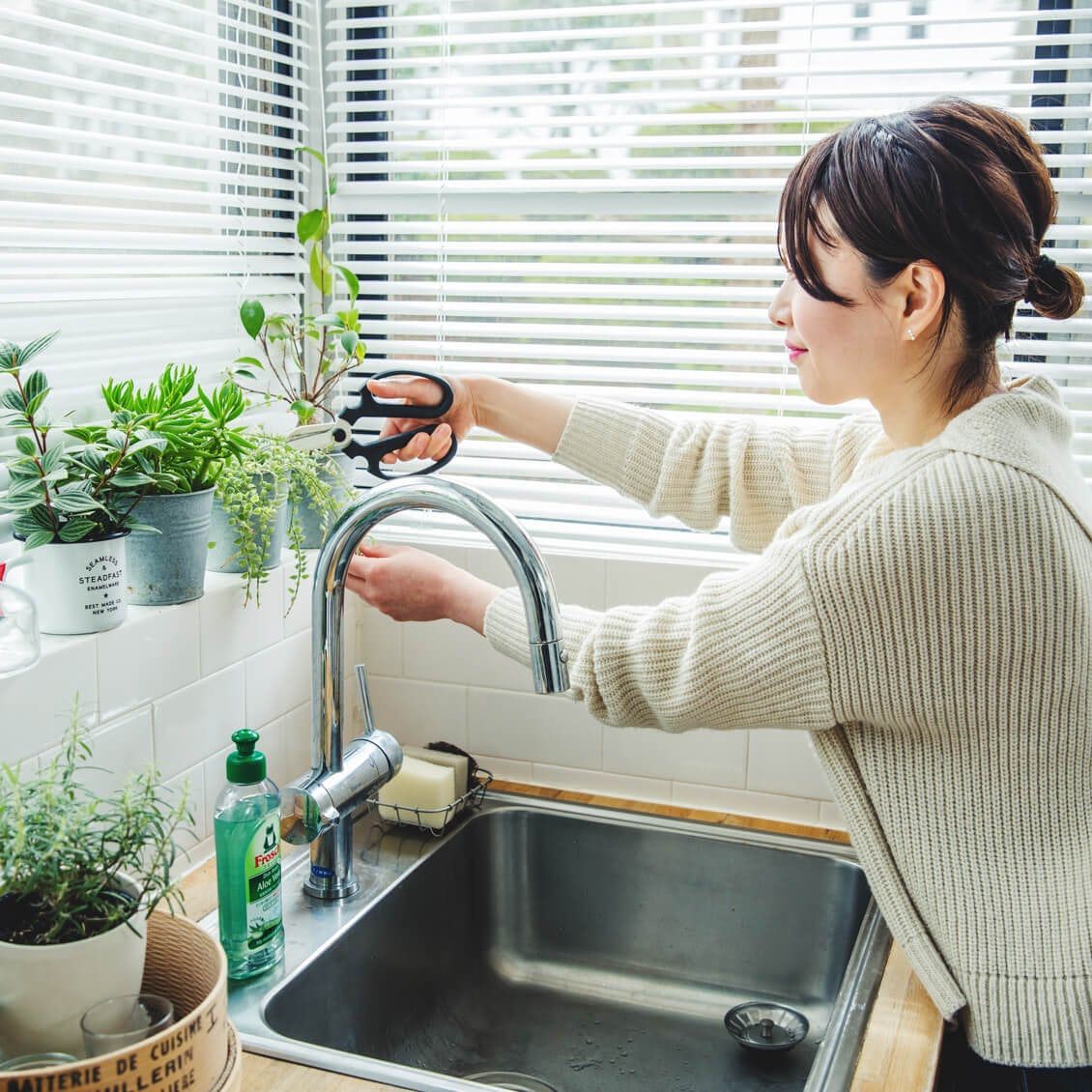 Mẹ Hà Nội chia sẻ: Sau khi bán căn hộ hướng Tây và chuyển sang hướng Đông, tôi mới thấy khác biệt rõ rệt dù ở cùng một tầng- Ảnh 4. Mẹ Hà Nội chia sẻ: Sau khi bán căn hộ hướng Tây và chuyển sang hướng Đông, tôi mới thấy khác biệt rõ rệt dù ở cùng một tầng- Ảnh 4.