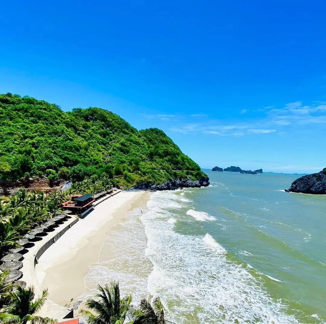Không phải Cô Tô hay Phú Quốc, đây mới là “đảo ngọc” gây sốt, lọt top điểm đến được tìm kiếm nhiều nhất đầu 2025: Hút hơn 3 triệu lượt khách- Ảnh 1. Không phải Cô Tô hay Phú Quốc, đây mới là “đảo ngọc” gây sốt, lọt top điểm đến được tìm kiếm nhiều nhất đầu 2025: Hút hơn 3 triệu lượt khách- Ảnh 1.
