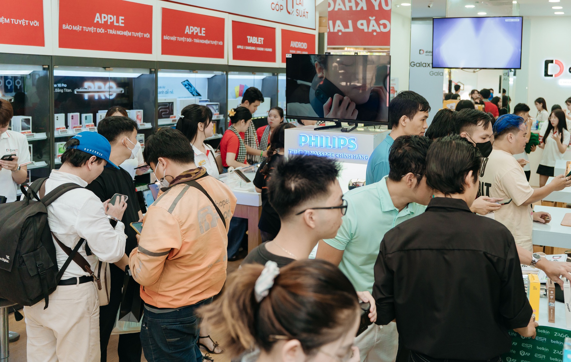 Đây là loại iPhone vẫn "có giá" tại Việt Nam, chỉ chờ thêm iPhone 17 series ra mắt- Ảnh 3. Đây là loại iPhone vẫn "có giá" tại Việt Nam, chỉ chờ thêm iPhone 17 series ra mắt- Ảnh 3.