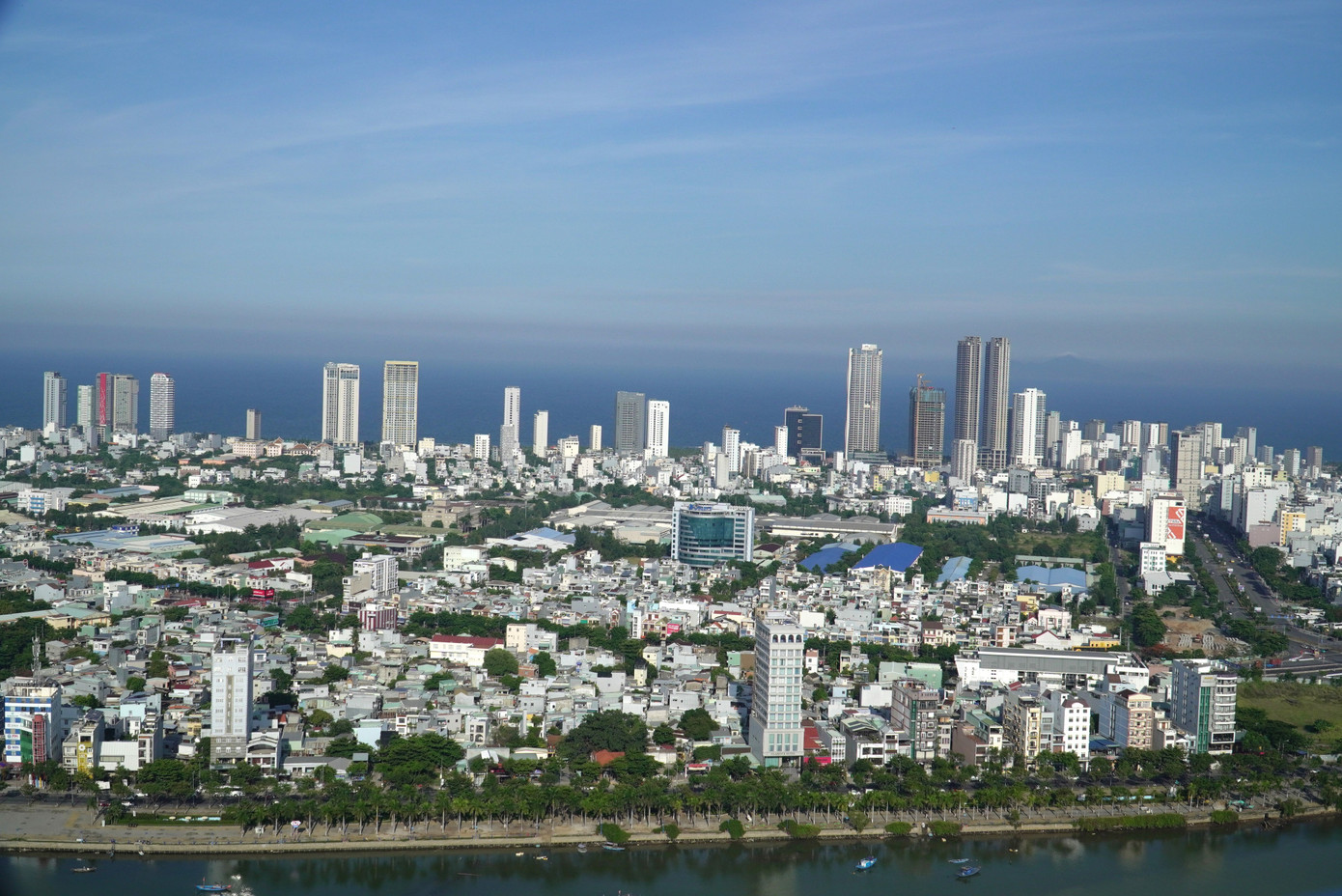 'Cò' nườm nượp, đất Đà Nẵng nhảy giá chóng mặt- Ảnh 8. 'Cò' nườm nượp, đất Đà Nẵng nhảy giá chóng mặt- Ảnh 8.