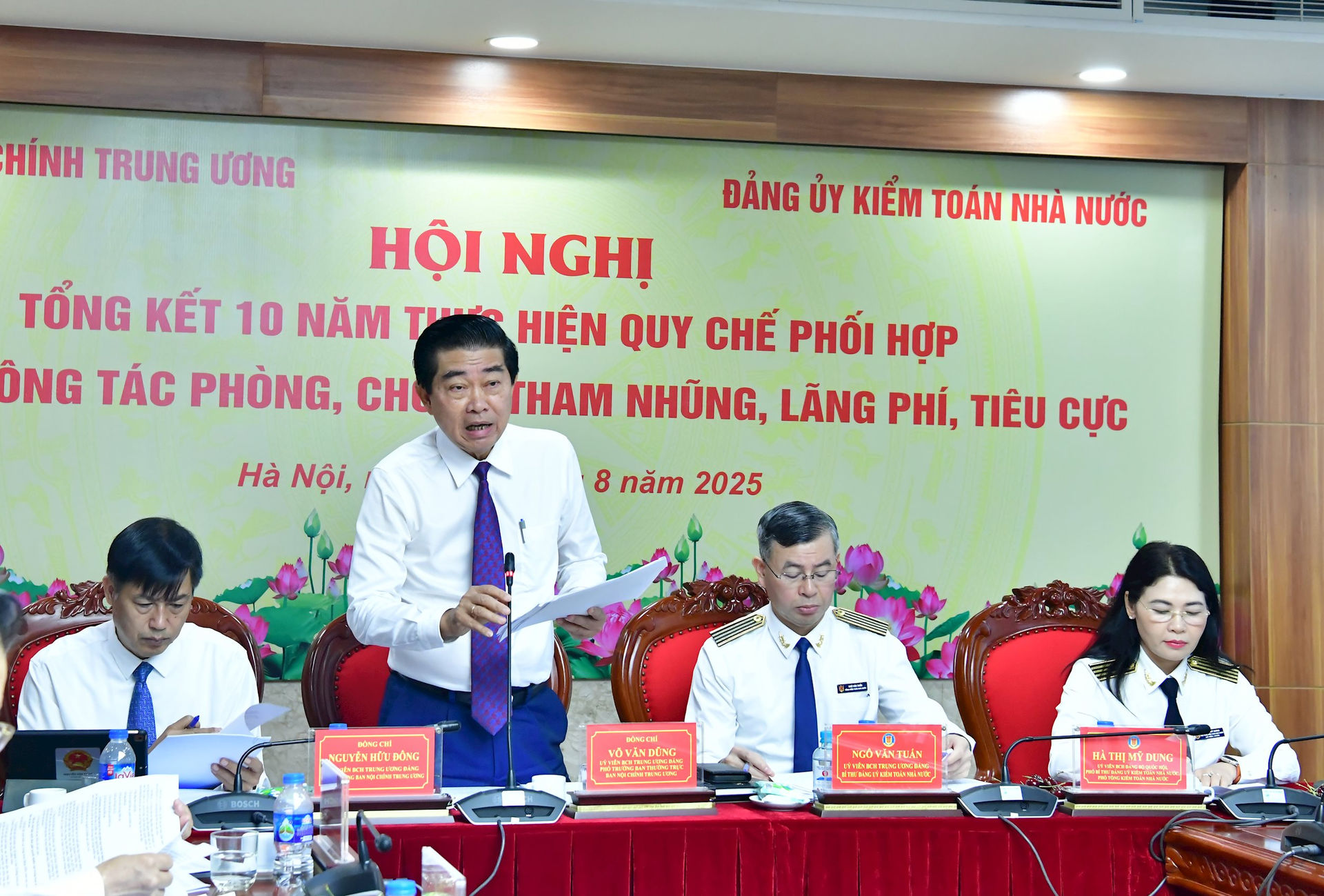 Phối hợp chặt chẽ, hiệu quả trong phòng, chống tham nhũng, lãng phí, tiêu cực- Ảnh 5. Phối hợp chặt chẽ, hiệu quả trong phòng, chống tham nhũng, lãng phí, tiêu cực- Ảnh 5.