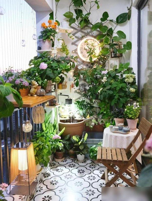 Ngôi nhà của cô giáo nghỉ hưu gây sốt: Chỉ chiếc tủ giày ngoài hành lang cũng khiến hàng xóm đua nhau làm theo- Ảnh 9. Ngôi nhà của cô giáo nghỉ hưu gây sốt: Chỉ chiếc tủ giày ngoài hành lang cũng khiến hàng xóm đua nhau làm theo- Ảnh 9.