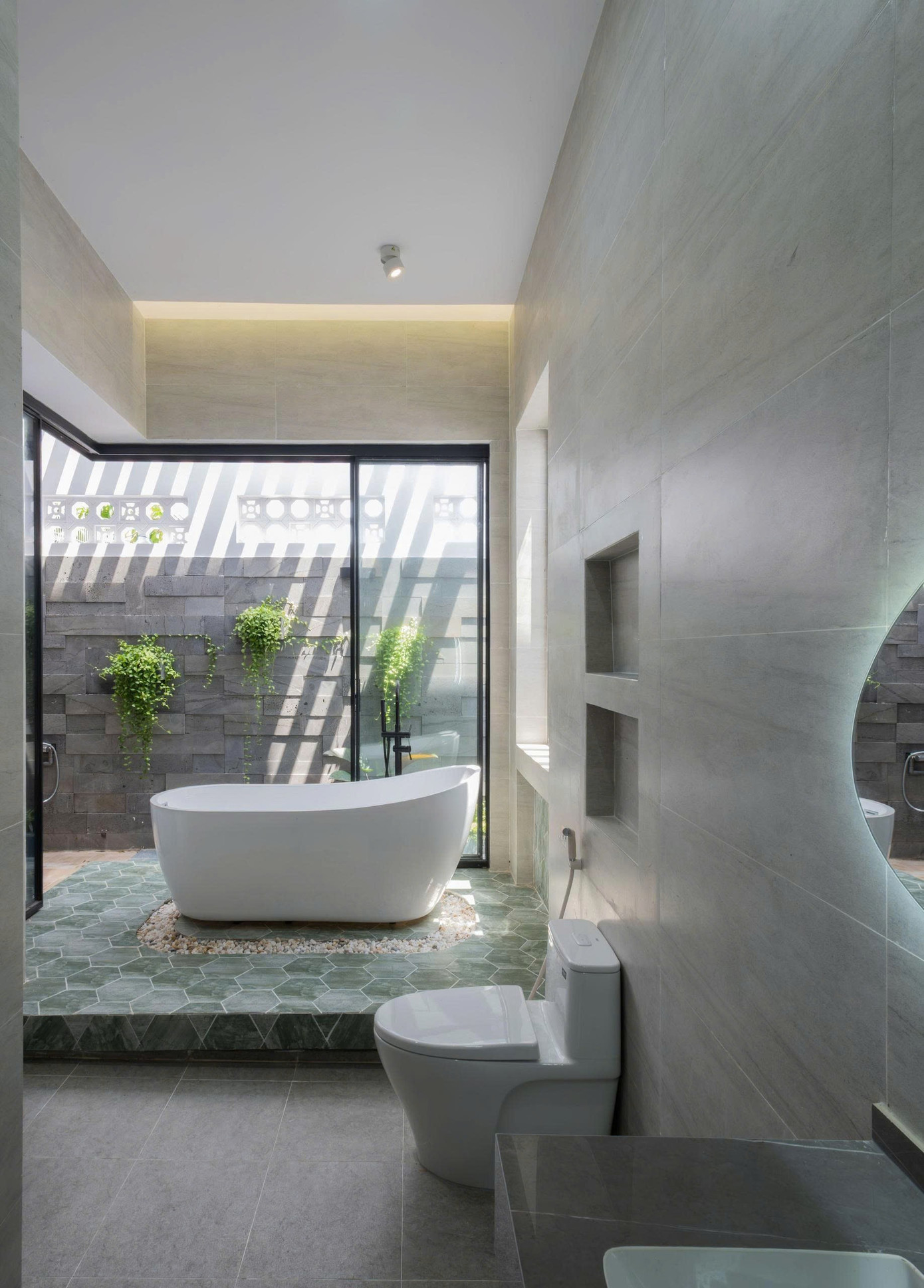 Quá trình 'biến đổi' không gian mới tiện nghi rộng 146m2 tại Phan Thiết- Ảnh 12. Quá trình 'biến đổi' không gian mới tiện nghi rộng 146m2 tại Phan Thiết- Ảnh 12.
