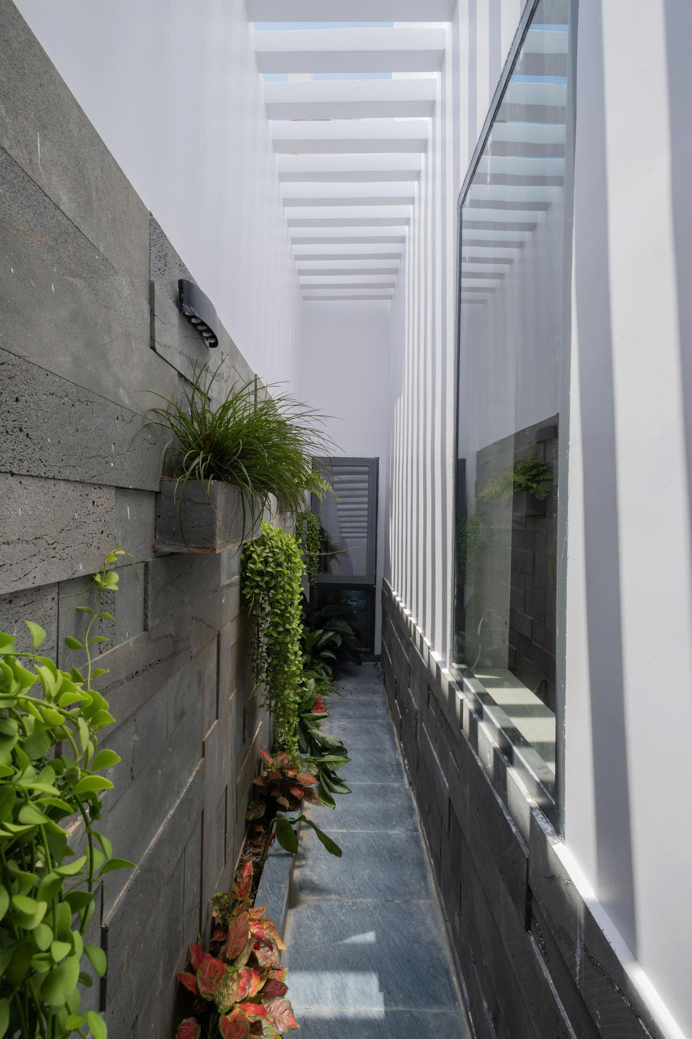 Quá trình 'biến đổi' không gian mới tiện nghi rộng 146m2 tại Phan Thiết- Ảnh 14. Quá trình 'biến đổi' không gian mới tiện nghi rộng 146m2 tại Phan Thiết- Ảnh 14.