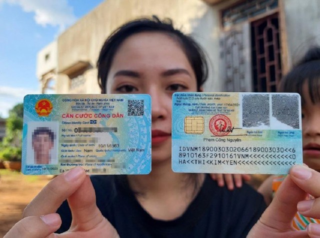 Những ai phải đổi Căn cước ngay trong năm 2025, nếu không sẽ bị phạt tiền, khóa tài khoản ngân hàng?- Ảnh 1. Những ai phải đổi Căn cước ngay trong năm 2025, nếu không sẽ bị phạt tiền, khóa tài khoản ngân hàng?- Ảnh 1.
