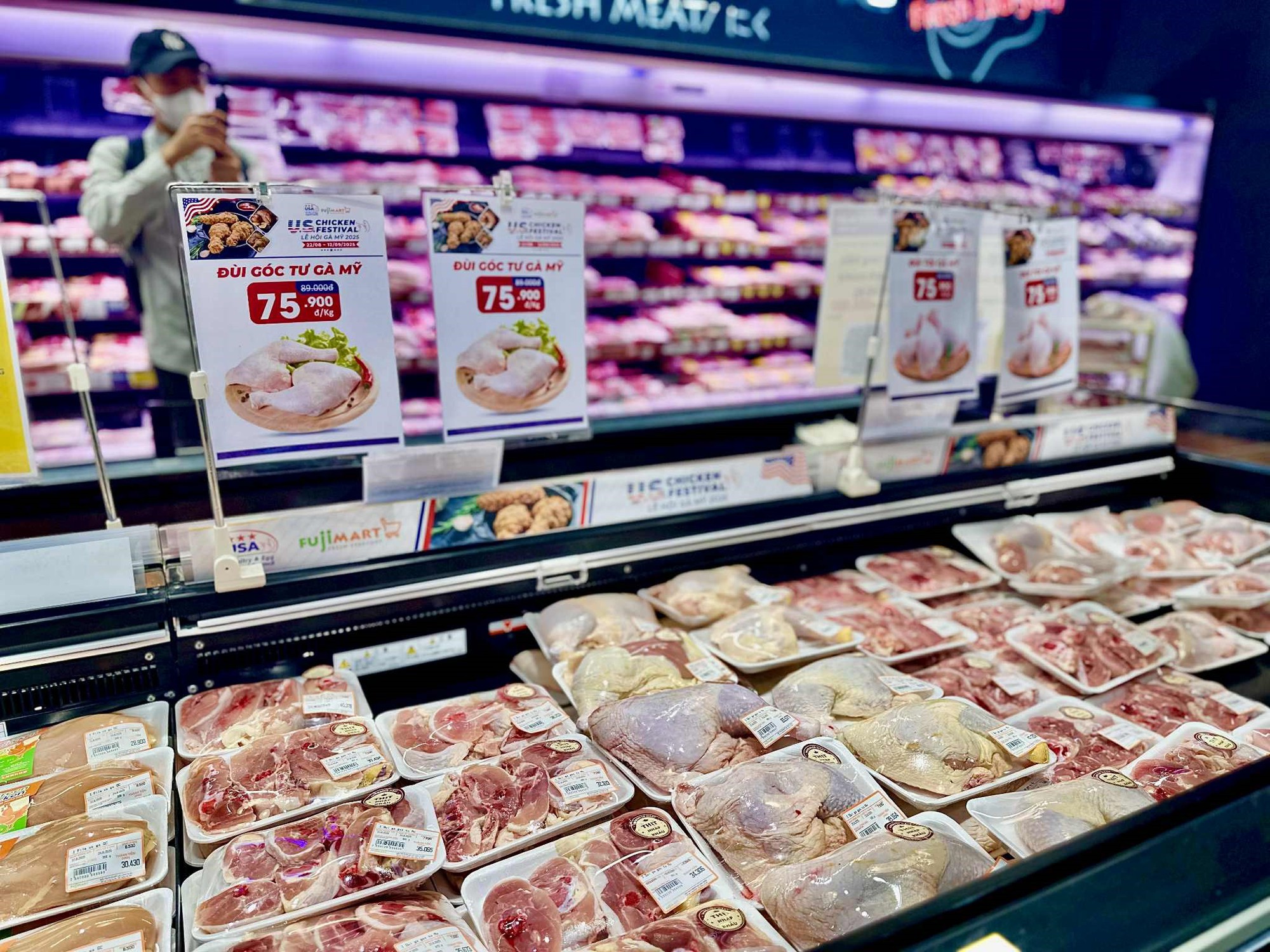 FujiMart chiêu đãi Lễ hội Gà Mỹ với khuyến mại lớn- Ảnh 1. FujiMart chiêu đãi Lễ hội Gà Mỹ với khuyến mại lớn- Ảnh 1.