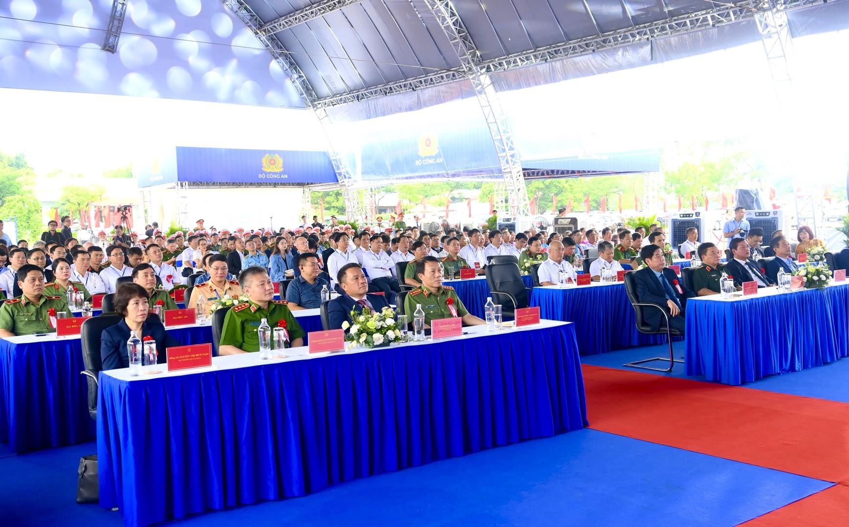 Một liên danh có công ty con của Sun Group muốn làm con đường 71.150 tỷ đồng nối sân bay lớn nhất miền bắc tới Hà Nội- Ảnh 2. Một liên danh có công ty con của Sun Group muốn làm con đường 71.150 tỷ đồng nối sân bay lớn nhất miền bắc tới Hà Nội- Ảnh 2.